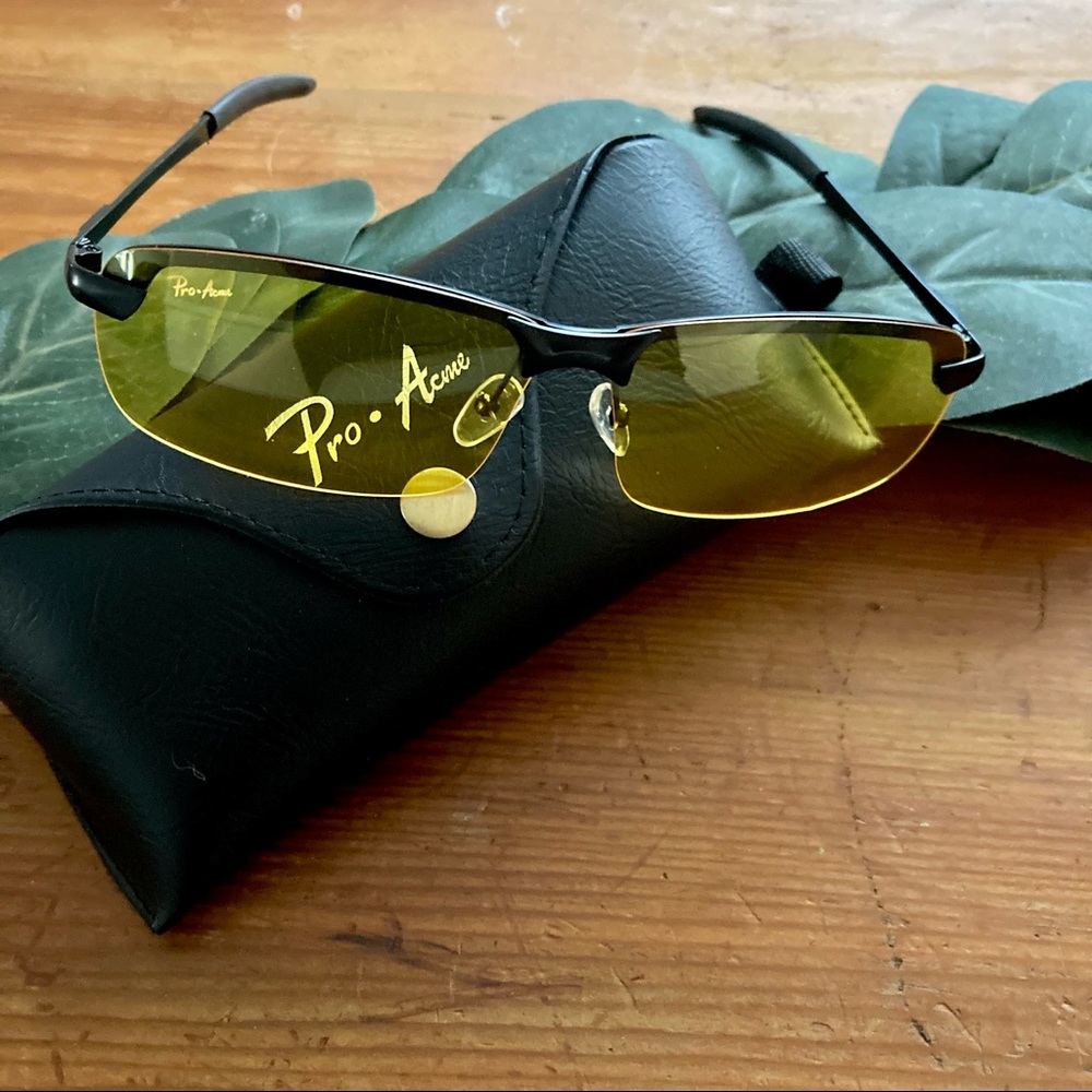 Pro Acme Yellow And Black Sunglasses